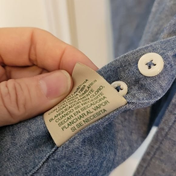 St. John's Bay Button-down Men's Medium SS Shirt - Picture 7 of 7